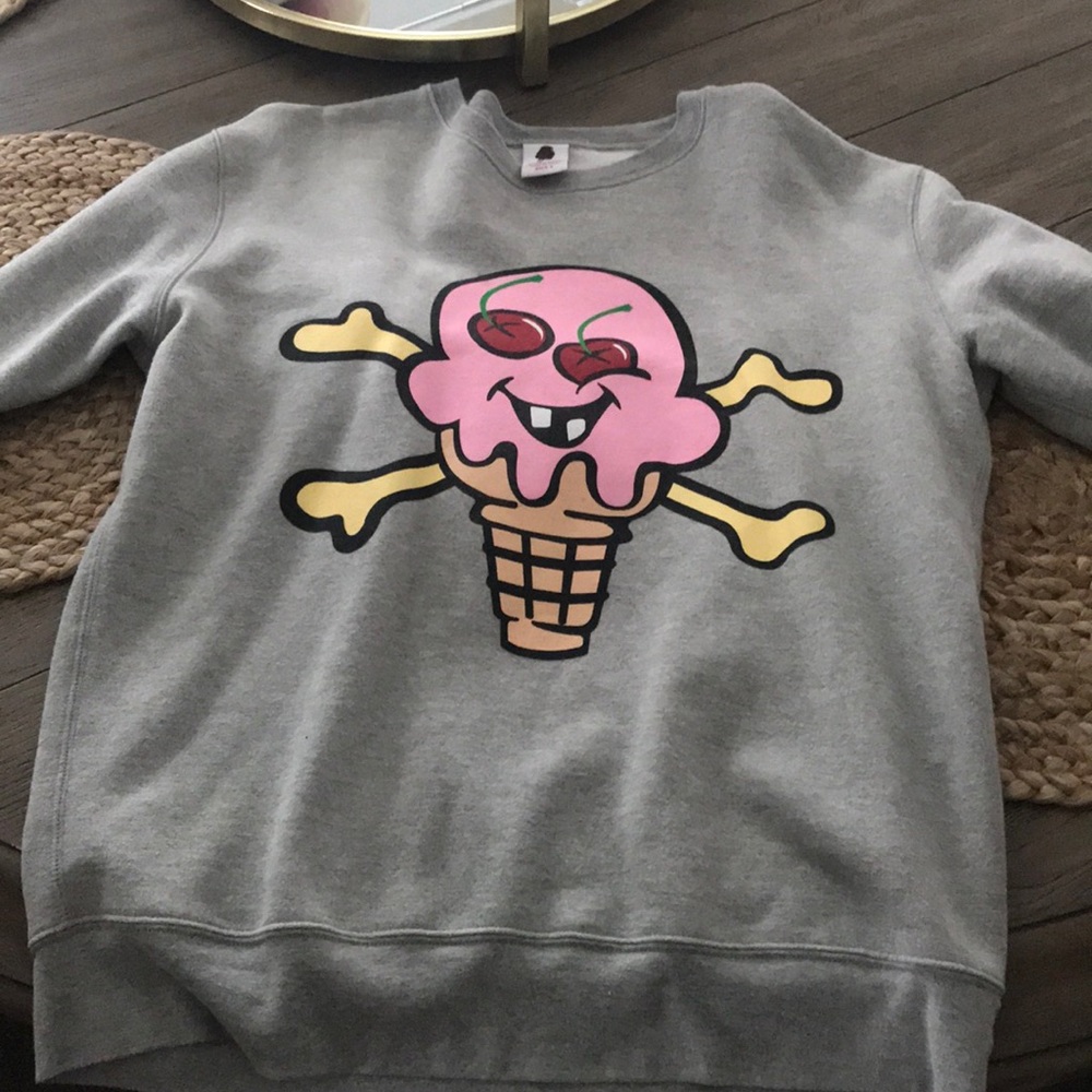 Men’s crew neck